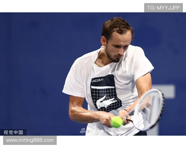 卢布列夫梅德韦杰夫逃离迪拜 其他球员困境加剧